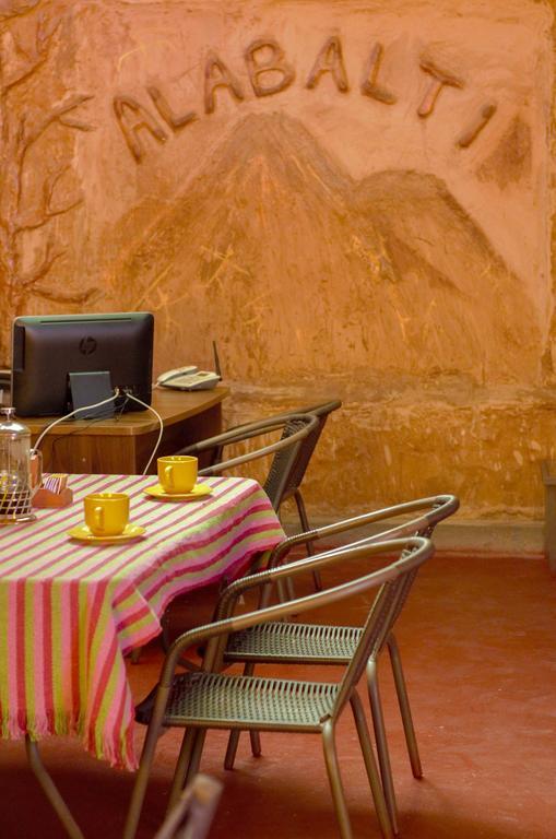 Hostal Alabalti San Pedro de Atacama Exteriör bild